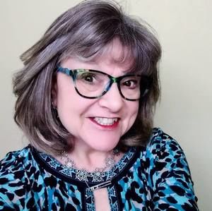 Meet your Posher, Janet